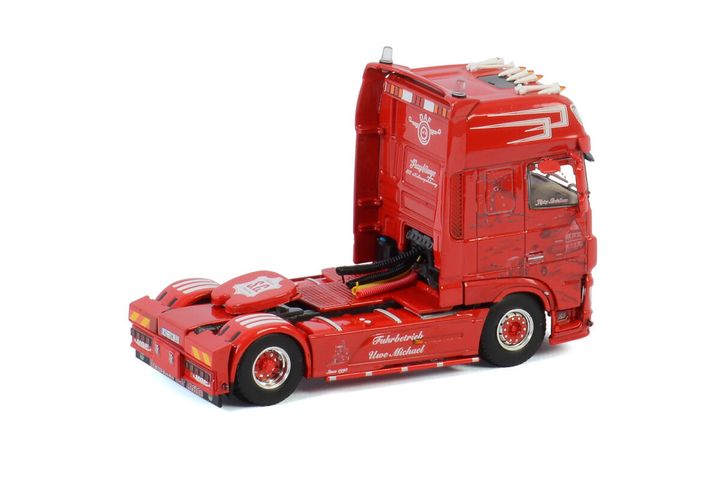 michael-fuhrbetrieb-daf-xf-super-space (1)