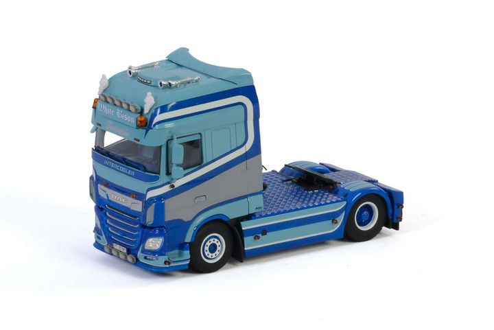 white-bison-daf-xf-super-space-cab-my20