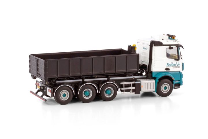 blokland-mercedes-benz-arocs-mp4-2-300m (1)