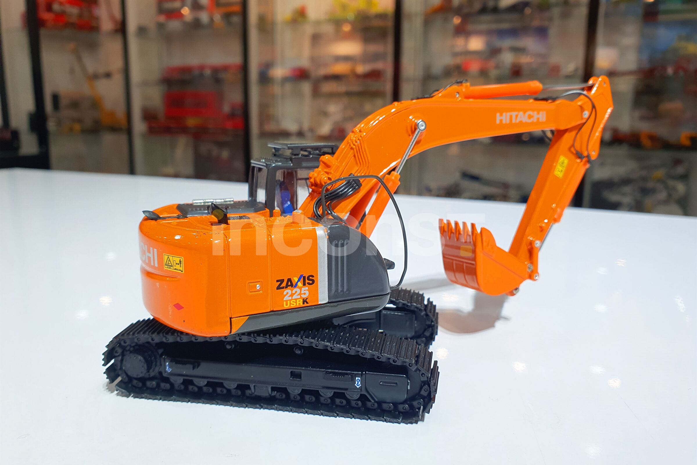 HITACHI 日立 クレーン車 オレンジ色 1⁄50 クレーン車 CX500 重機