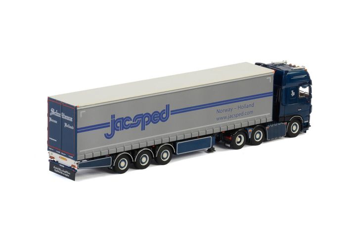 schuitema-daf-xf-super-space-cab-my2017 (1)