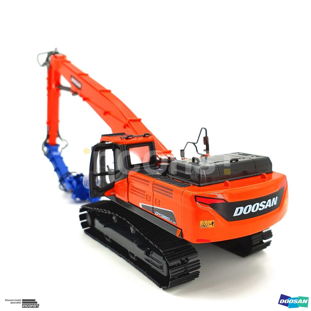 CUSTOMIZED WITHOUT PACKING BOX: DOOSAN DX380LC-9C EXCAVATOR CUSTOMIZED WITHOUT PACKING BOX: DOOSAN DX380LC-9C EXCAVATOR