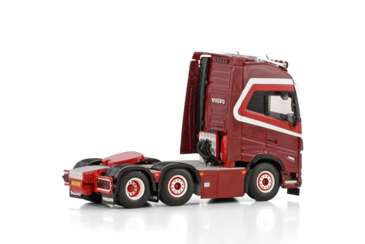 kees-verhoef-transport-volvo-fh5-globet (1)