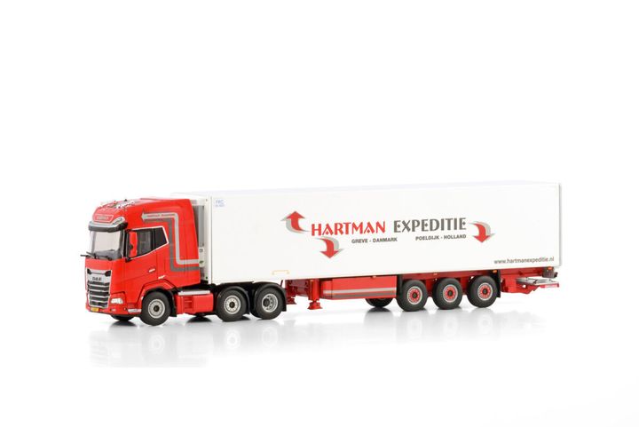 hartman-expeditie-daf-xg-6x2-twinsteer