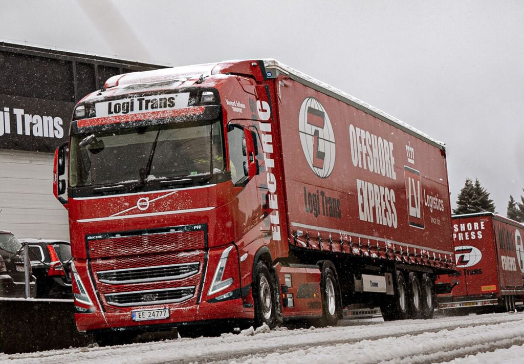 logi-trans-volvo-fh5-globetrotter-elect