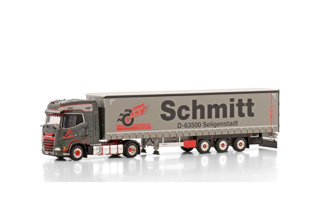 schmitt-daf-xg-4x2-curtainside-trailer