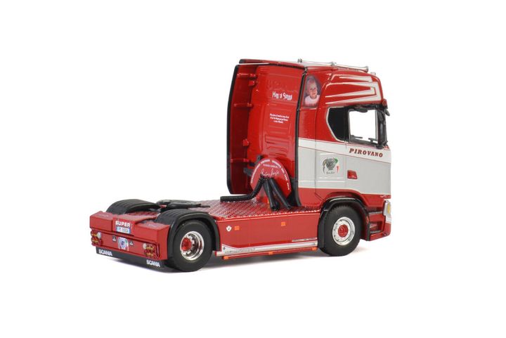 pirovano-scania-s-highline-cs20h-4x2 (1)