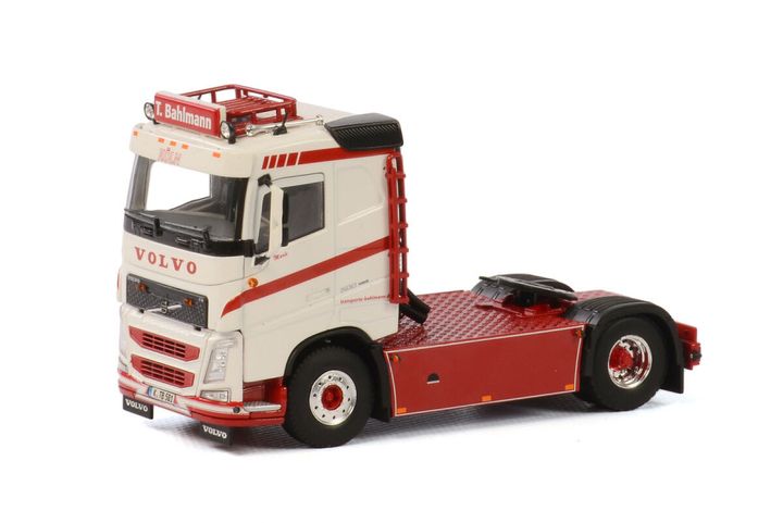 thomas-bahlmann-volvo-fh4-sleeper-cab