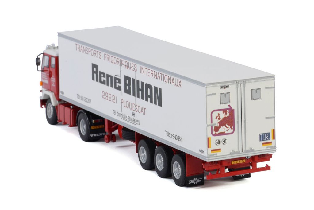 rene-bihan-volvo-f88-4x2-classic-reefer (4)