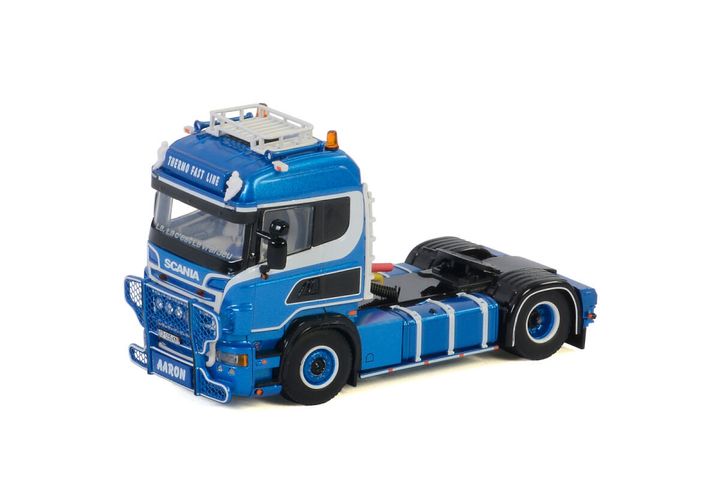 transport-fast-scania-r6-highline-4x2