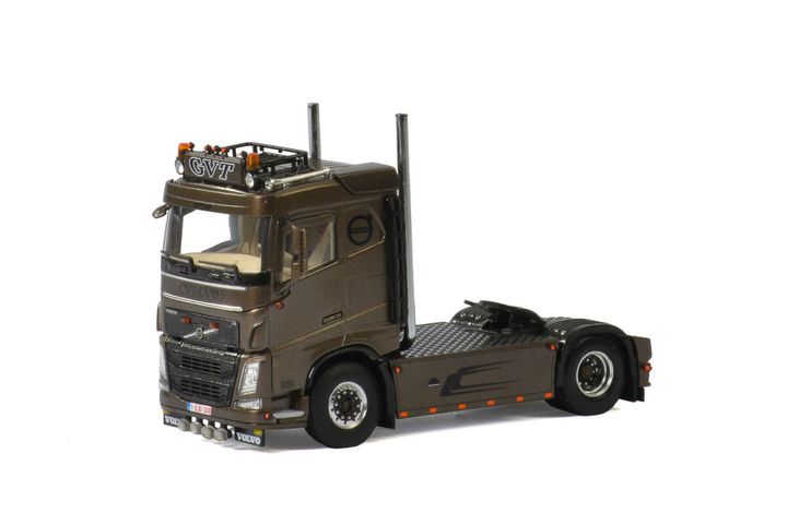 gvt-volvo-fh-4-sleeper-cab-4x2