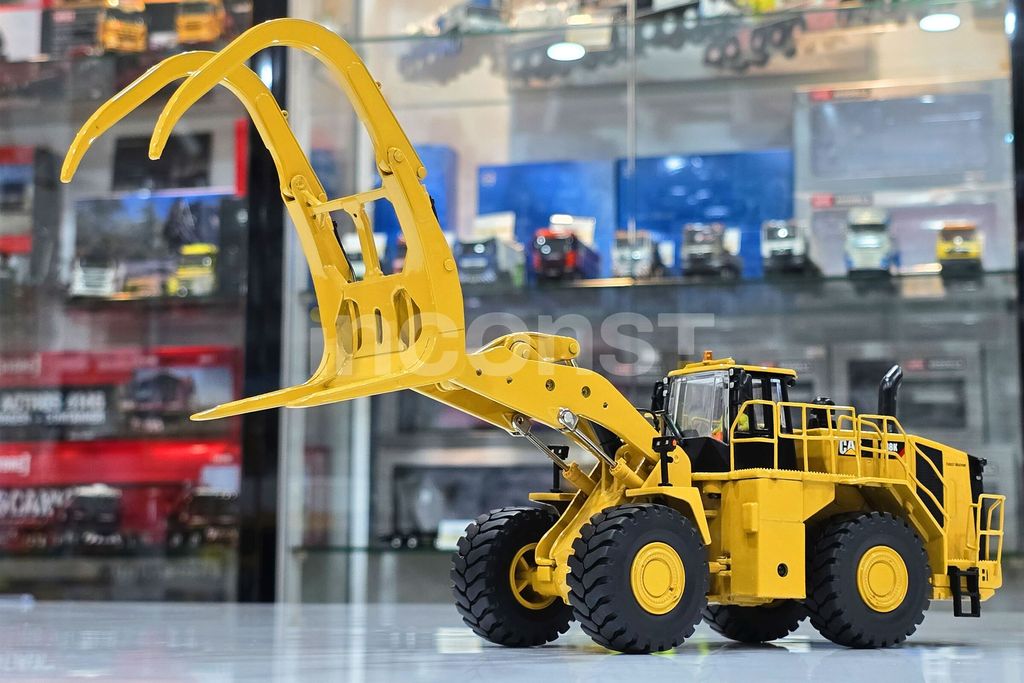 DM85917; CAT 988K WHEEL LOADER WITH LOG GRAPPLE – Inconst DM85917; CAT 988K WHEEL LOADER WITH LOG GRAPPLE – Inconst