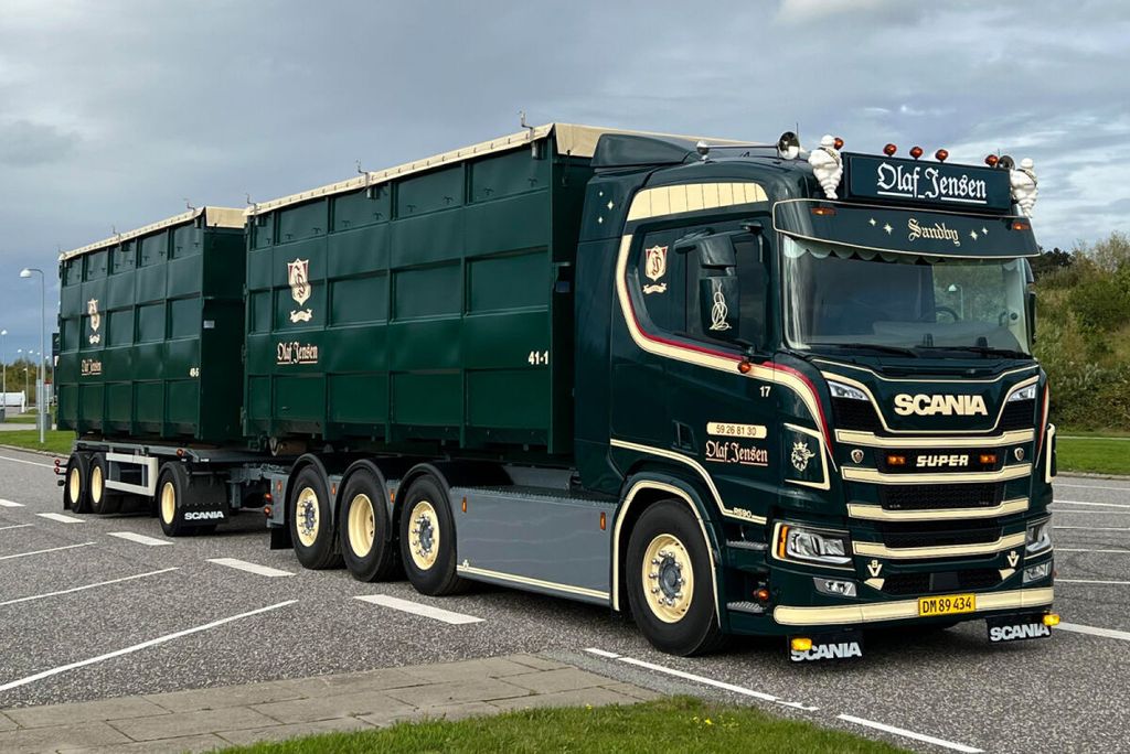 olaf-jensen-scania-r-normal-cr20n-8x2-t