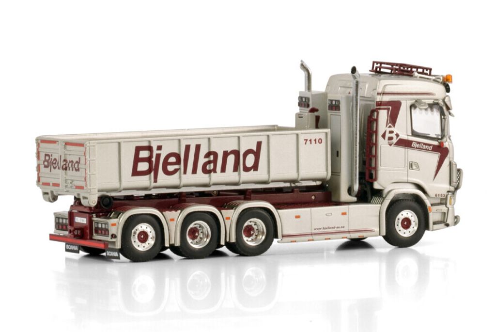 bjelland-scania-s-normal-cs20n-8x4-rig (1)