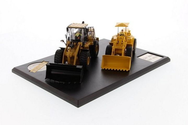 cat-966a-966-wheel-loader-evolution-series-Diecast-Masters-85558-30349