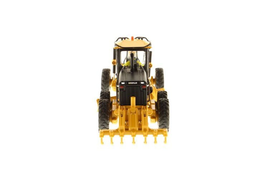 cat-14m-motor-grader-Diecast-Masters-85189-26755