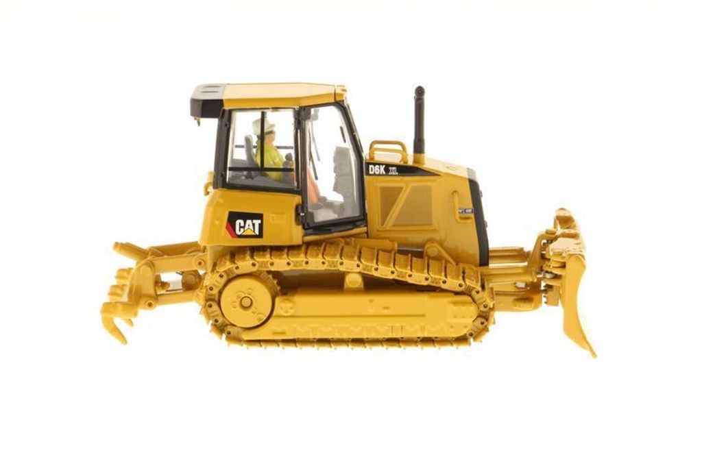 cat-d6k-xl-track-type-tractor-Diecast-Masters-85192-26771