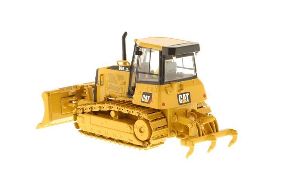 cat-d6k-xl-track-type-tractor-Diecast-Masters-85192-26767