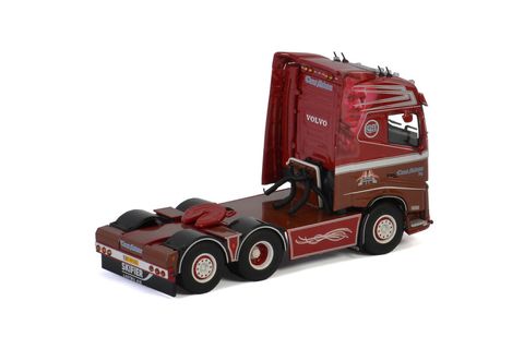 claus-madsen-volvo-fh4-globetrotter-6x2 (1)