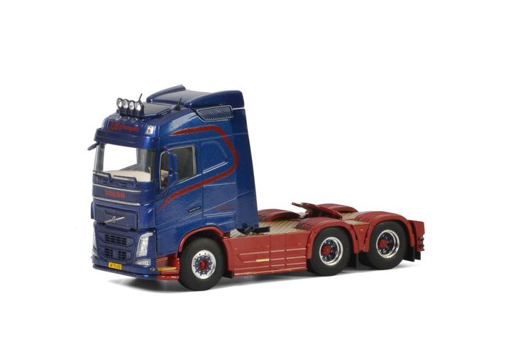 bls-danmark-volvo-fh4-globetrotter-6x2