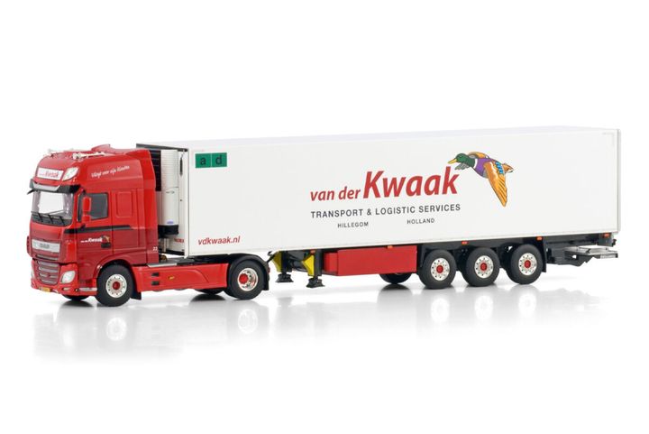 van-der-kwaak-daf-xf-super-space-cab-my
