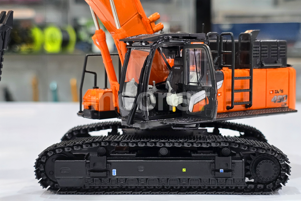 HITACHI ZX490LCH-7 EXCAVATOR ( Japan Box ) – Inconst HITACHI ZX490LCH-7 EXCAVATOR ( Japan Box ) – Inconst