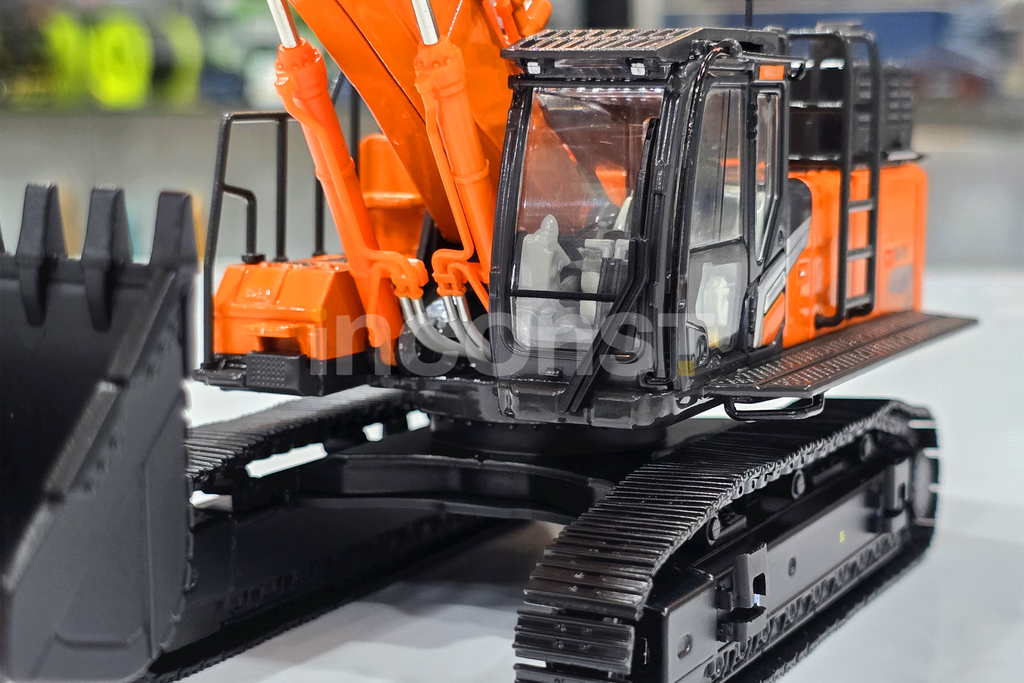 HITACHI ZX490LCH-7 EXCAVATOR ( Japan Box ) – Inconst HITACHI ZX490LCH-7 EXCAVATOR ( Japan Box ) – Inconst