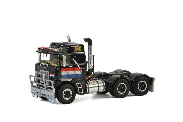 premium-line-mack-f700-6x4-left-hand (3)