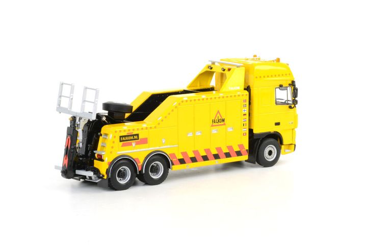 falkom-daf-xf-3-as-bergingstruck (1)