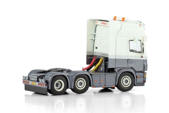 de-lindenborg-scania-4-series-topline-6 (1)