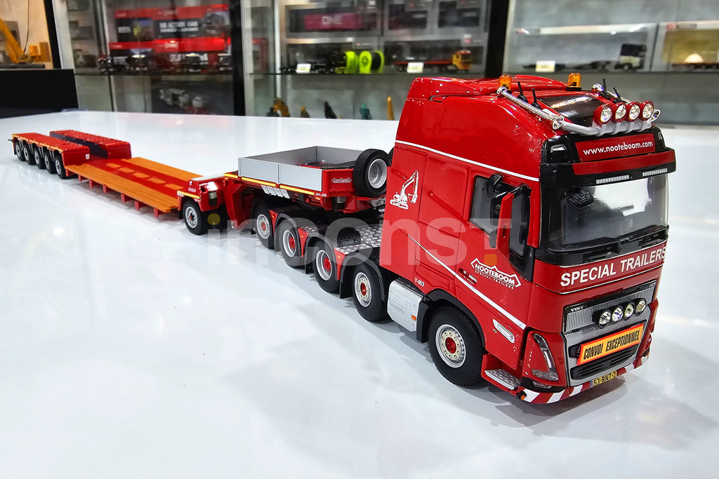 Nooteboom Red Line; VOLVO FH5 GLOBETROTT | WSI Models