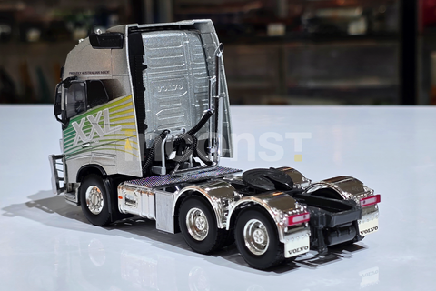 SHIYUNLAI; MERCEDES-BENZ ACTROS MP3 L 6X4 (EXCLUSIVE: 02 SHIYUNLAI; MERCEDES-BENZ ACTROS MP3 L 6X4 (EXCLUSIVE: 02
