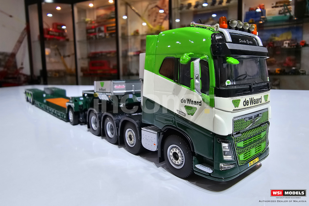 DE WAARD; VOLVO FH4 GLOBETROTTER 8X4 LOWLOADER - 3 AXLE DE WAARD; VOLVO FH4 GLOBETROTTER 8X4 LOWLOADER - 3 AXLE