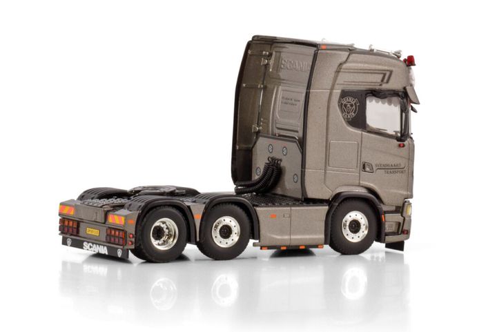 svendgaard-scania-s-highline-cs20h-6x2 (1)