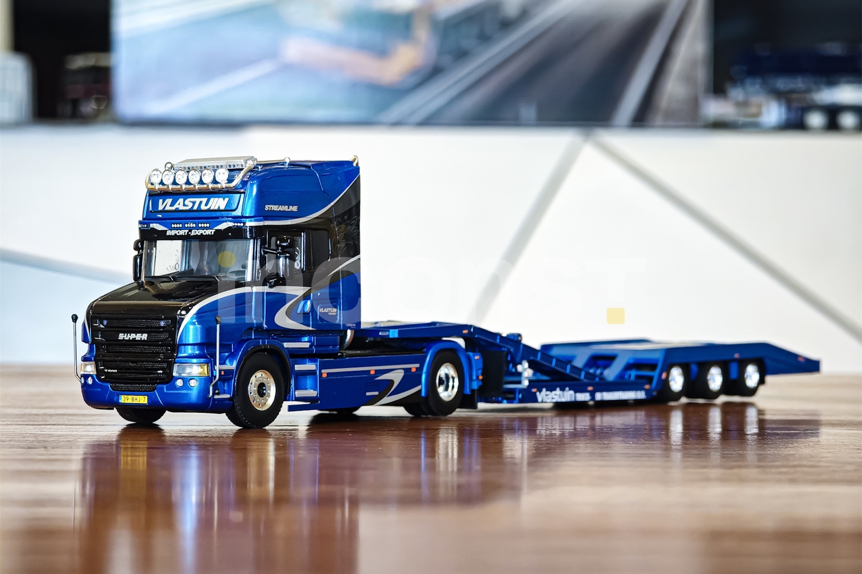 PER HENRIKSEN スカニア ストリームライン トップライン 6X2 タグアクスル WSI 1/50 WSI 1⁄50 スカニア T6 TORPEDO 6x2 Per Henriksen 2631 VLASTUIN