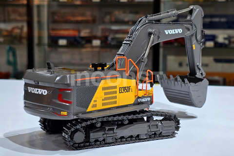 VOLVO EC950E トレーラー付きモデル 1/50 Amazon.com: for Volvo EC950E Excavator 1/50 DIECAST Model