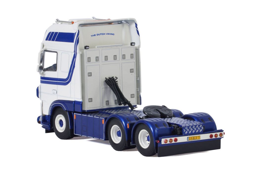 zondag-transport-daf-xf-super-space-cab (3)