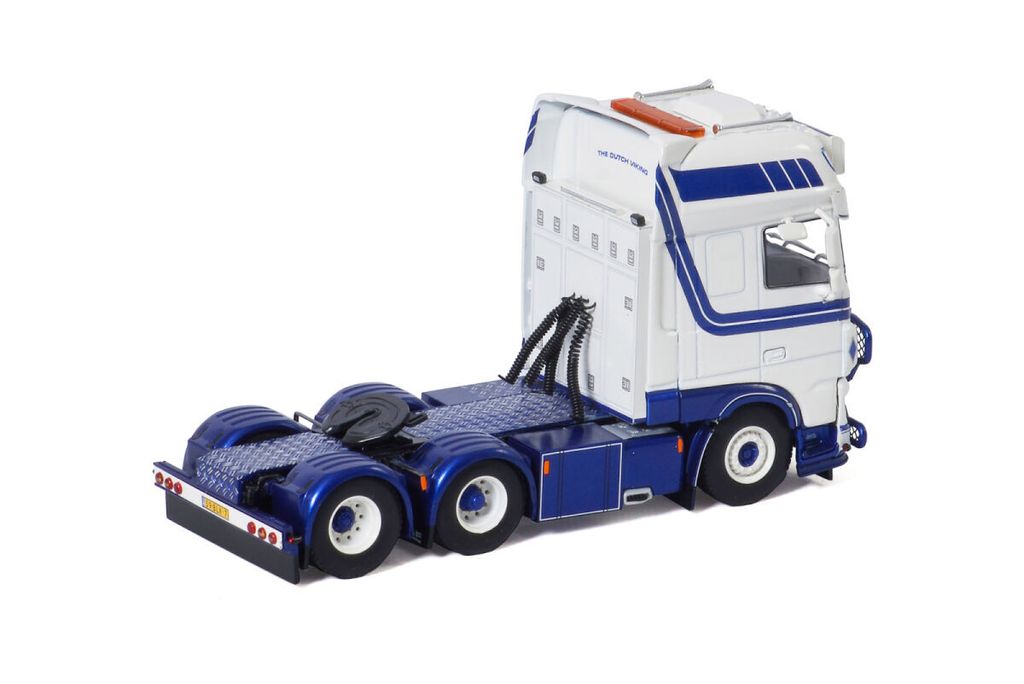 zondag-transport-daf-xf-super-space-cab (1)