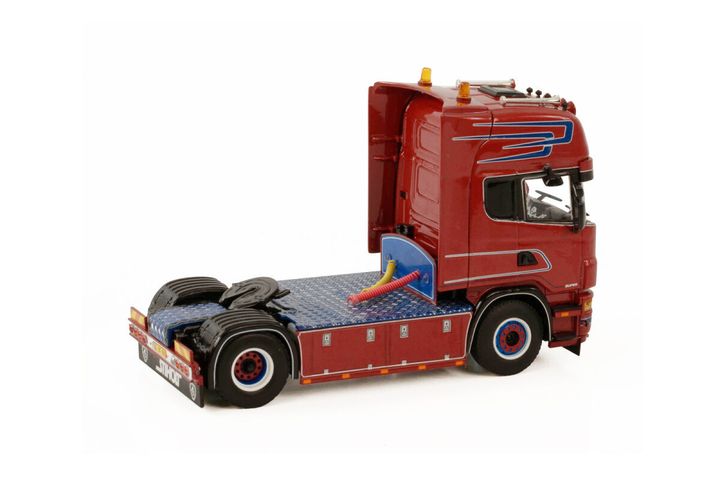 thijme-v-d-mark-scania-r4-topline-4x2 (1)