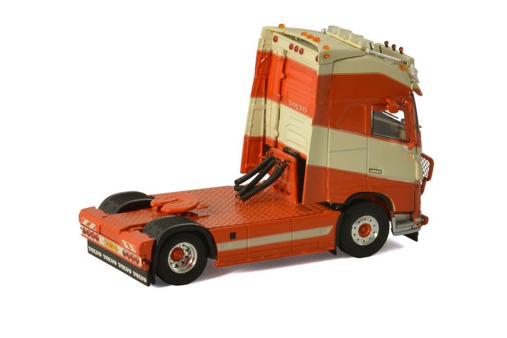 c-sollie-transport-volvo-fh4-globetrot (1)