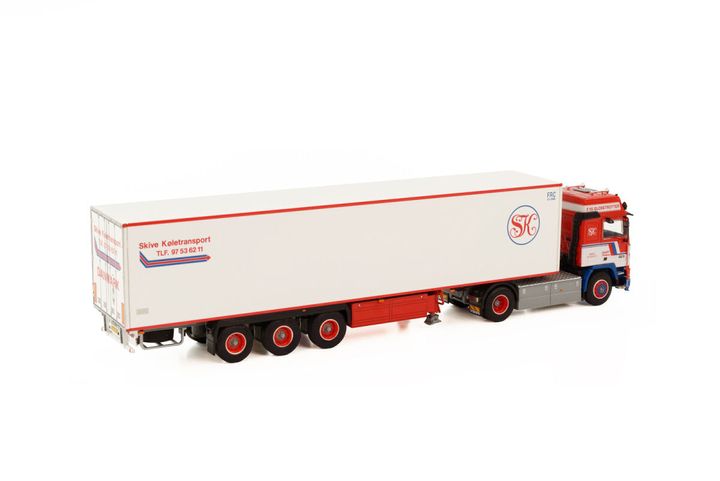 skive-volvo-f16-globetrotter-4x2-reefer (1)