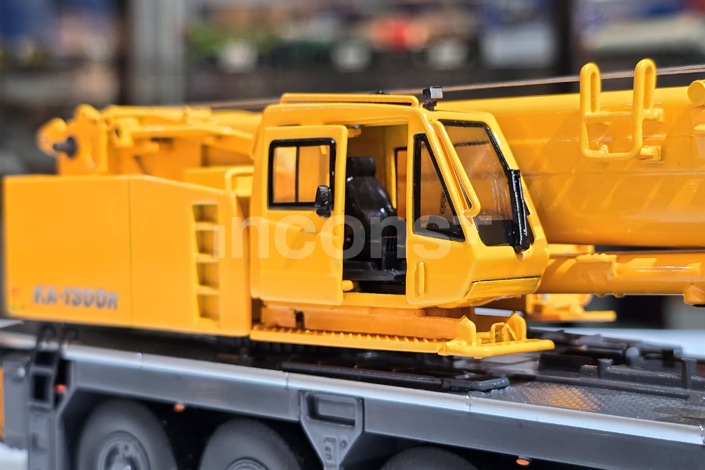KATO KA-1300R MOBILE CRANE - ORIGINAL COLOUR – Inconst KATO KA-1300R MOBILE CRANE - ORIGINAL COLOUR – Inconst