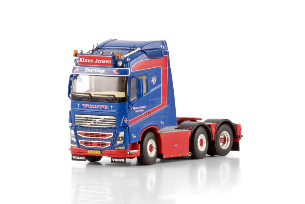 klaus-jensen-volvo-fh4-globetrotter-6x2 (3)