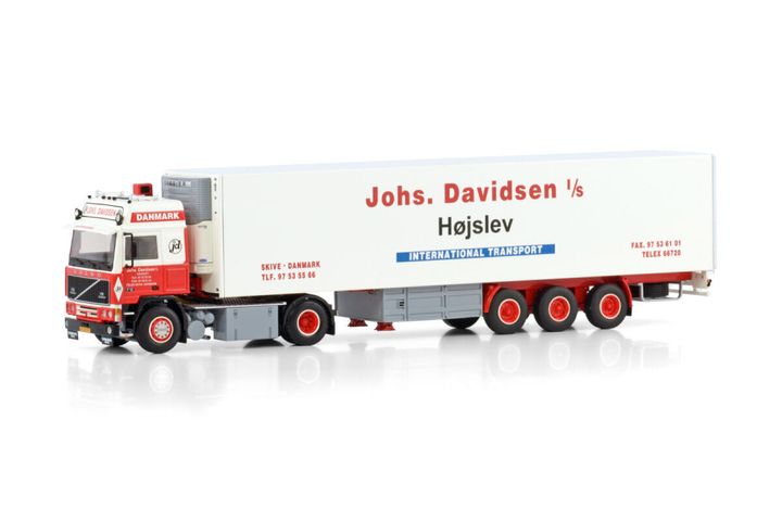 johs-davidsen-volvo-f12-globetrotter-4x