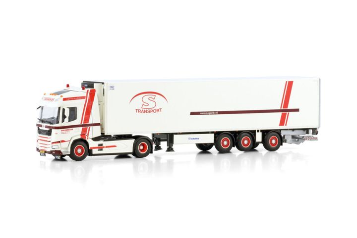 suijker-bv-daf-xf-sh-with-sky-lights-4x