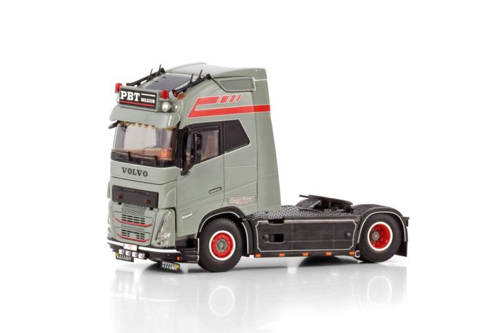 pbt-belgium-volvo-fh5-globetrotter-xl-4