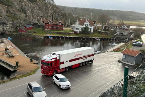 leegwater-daf-xf-105-super-space-cab-4x