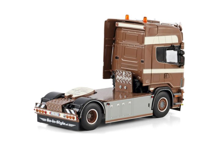 poiroux-fils-scania-4-series-topline (1)