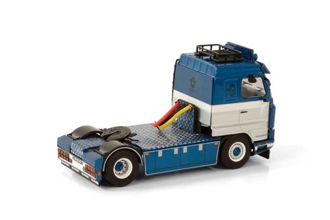 bouzon-et-fils-scania-3-series-streamli (1)