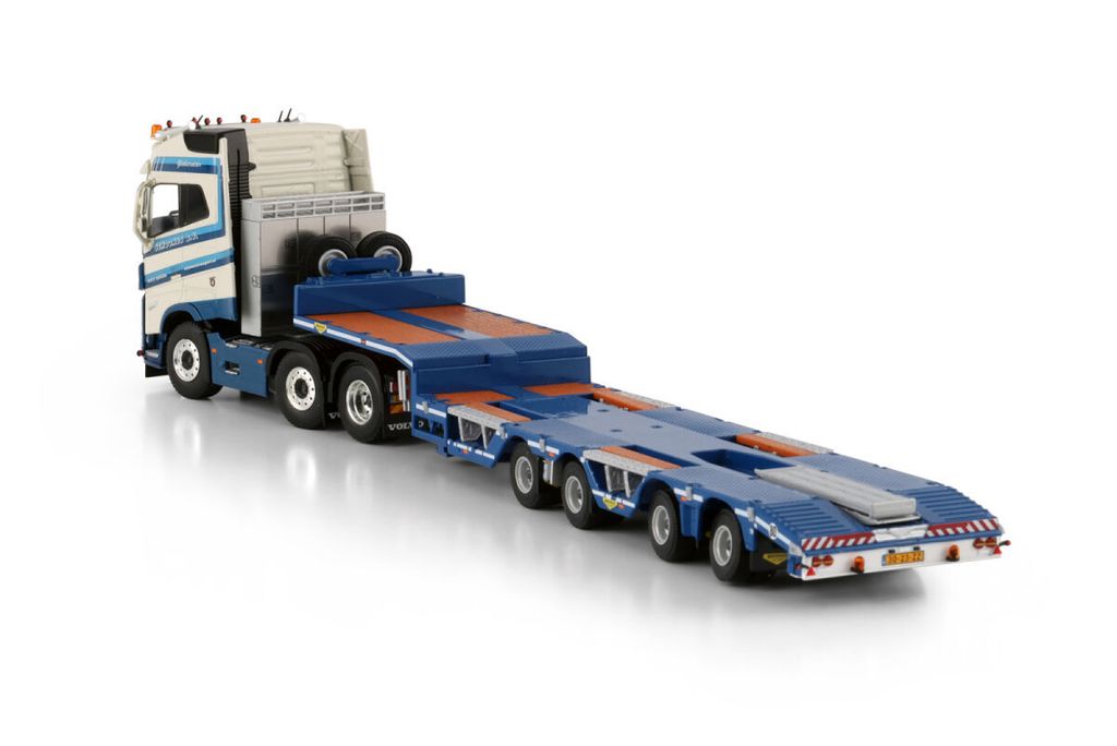 schoones-b-v-volvo-fh5-globetrotter-6x (2)